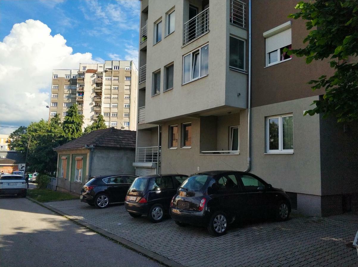 Vf Kragujevac Apartments Bagian luar foto